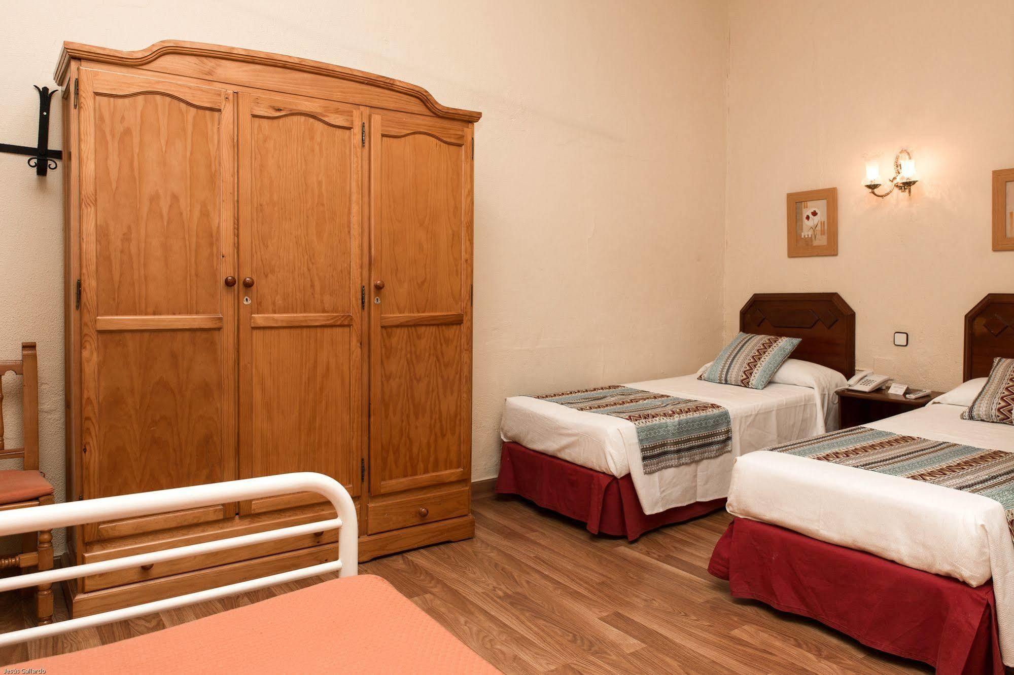 Bed & Breakfast Naranjo Seville Luaran gambar