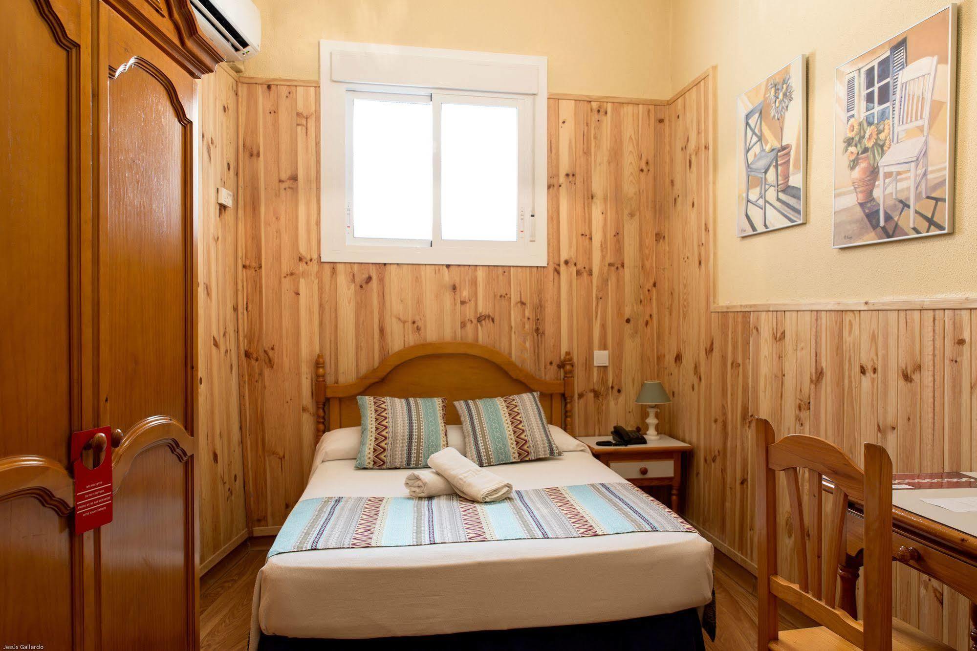 Bed & Breakfast Naranjo Seville Luaran gambar